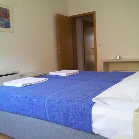 Domenica Apartments Račišće Екстериор снимка
