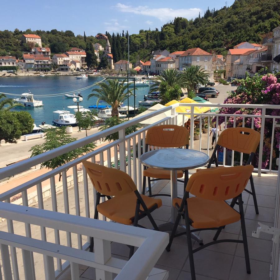 Domenica Apartments Račišće Екстериор снимка